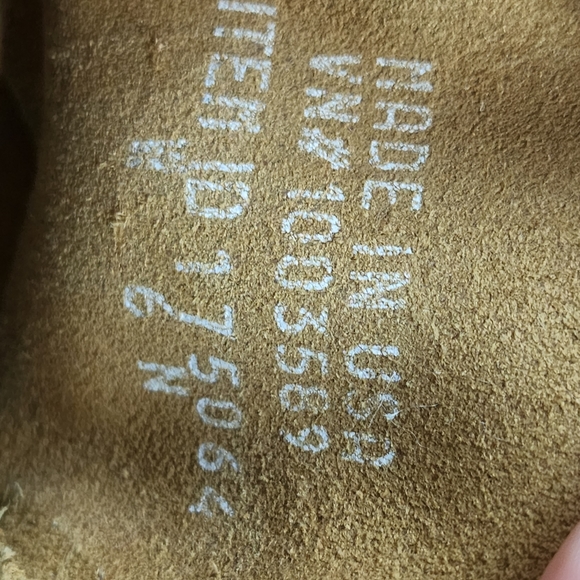 *Sold L.L. Bean 8" Thinsulate Tan Womens Bean Boots - Picture 8 of 8